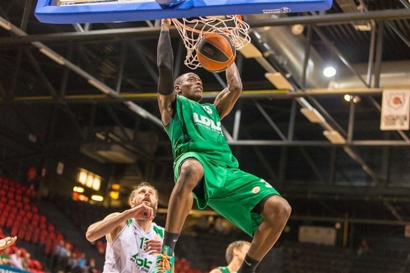 amara-sy-asvel-lyon-qualifying-rounds-2014-photo-filip-vanloocke