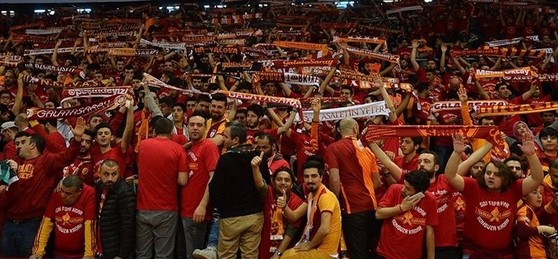 fans-galatasaray-odeabank-istanbul-ec15-photo-galatasaray
