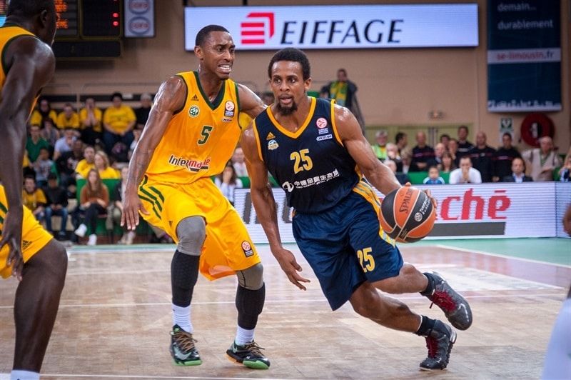 cliff-hammonds-alba-berlin-eb14