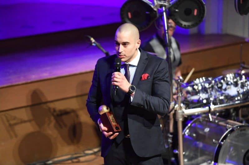 Photo Mehdi Difallah prof d'anglais et arbitre de basket