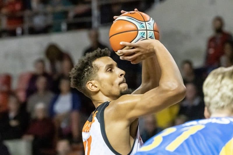 Le chiffre: 49 des 76 points du mans contre monaco pour les français – basket europe
