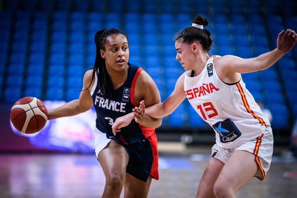 Euro U16 féminin 12 jeunes joueuses retenues en équipe de France Basket Europe